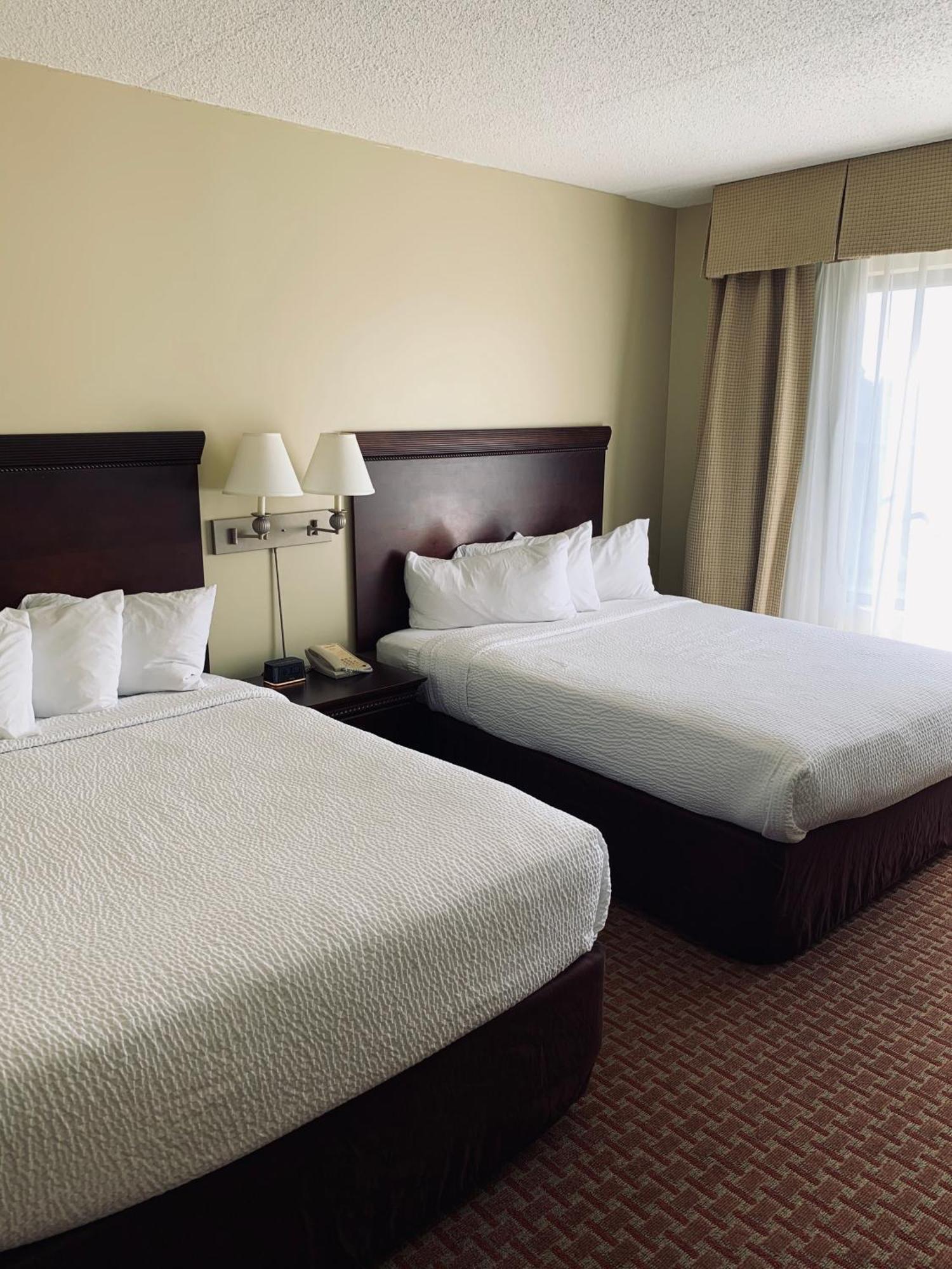 Euro-Suites Hotel Morgantown Eksteriør bilde